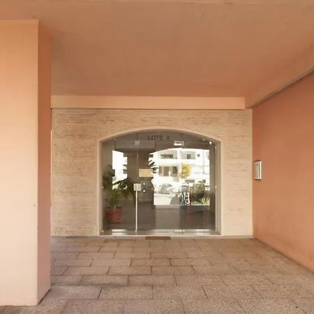 Flh Wooden Spacious