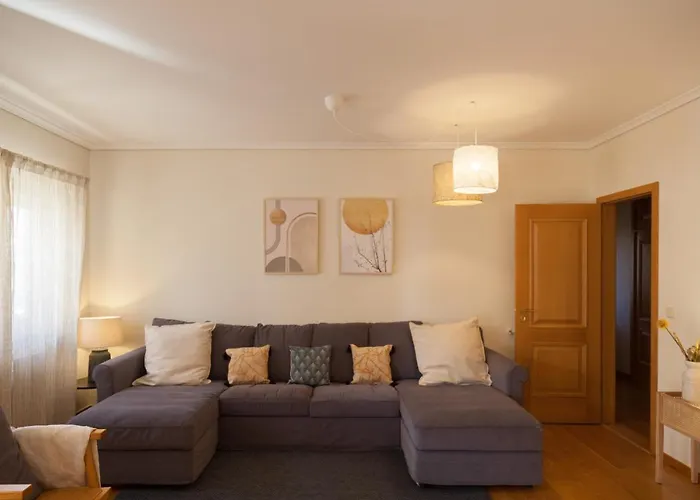 Flh Wooden Spacious *