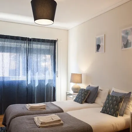 דירה Flh Wooden Spacious *