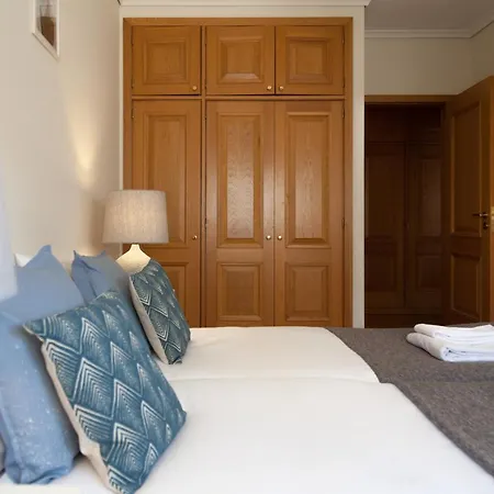 Flh Wooden Spacious Lägenhet Cascais